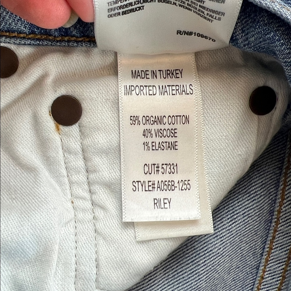 AGOLDE “Riley” jeans Straight Crop High Rise
Button Fly Womens 29 Distressed - Picture 16 of 16